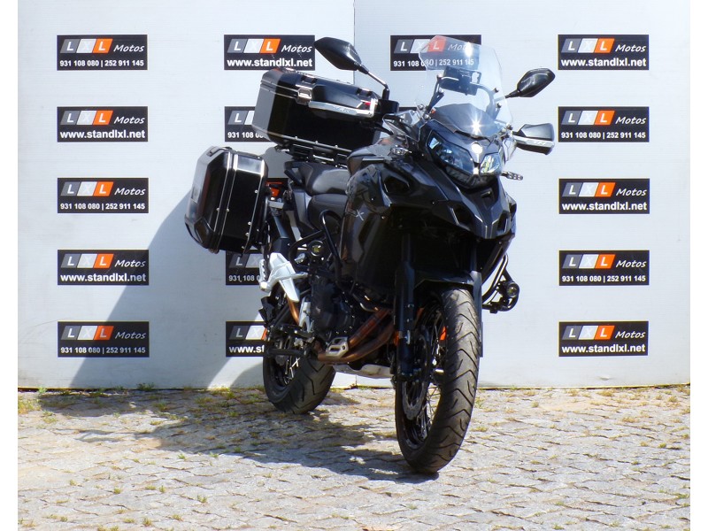 BENELLI TRK 502 X